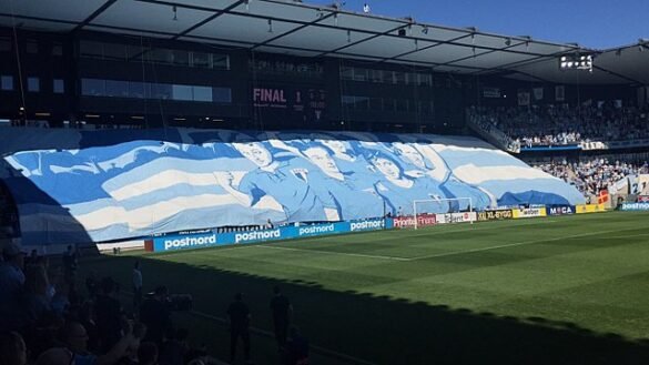 Malmö FF nobbar bud på Taha Ali. Bilden visar Malmö FFs supportrar på Eleda Stadion i Malmö.